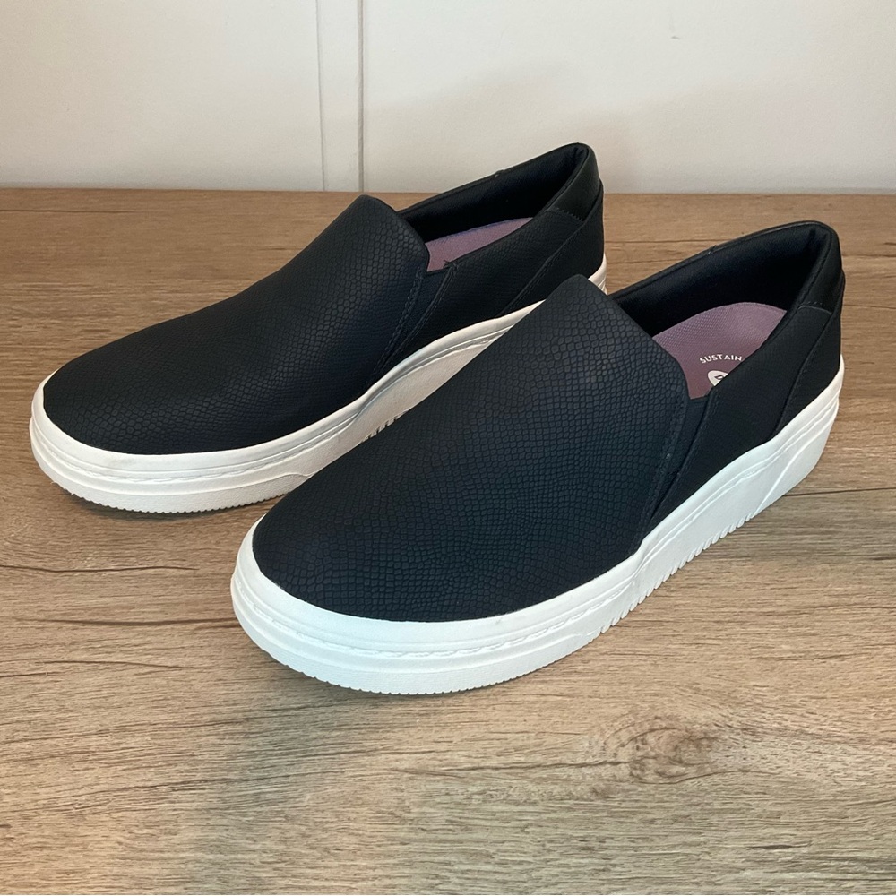 Dr. Scholl's Black and White Women's Sneakers